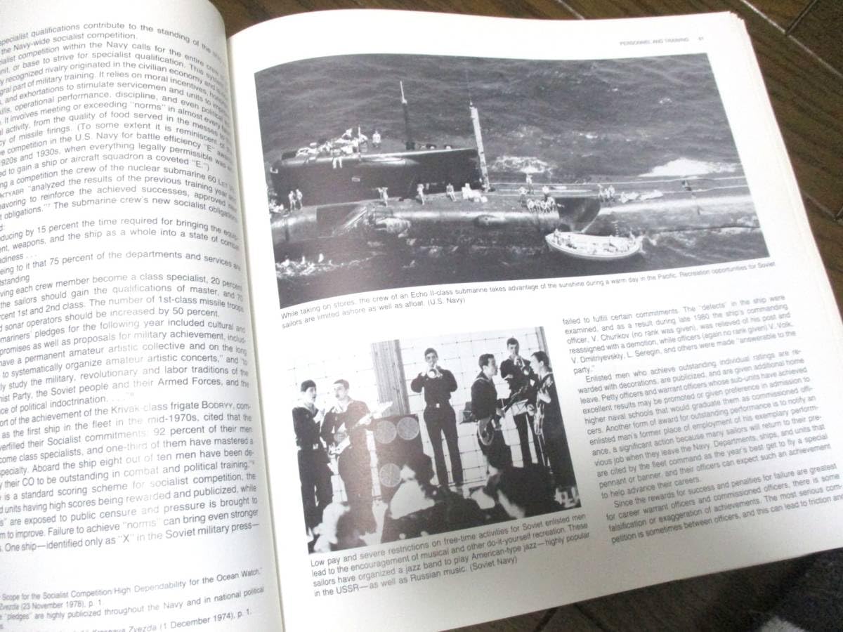 ソビエト　戦艦　潜水艦　ロシア語　洋書　Soviet ソ連　ミリタリー　軍艦 ソビエト 戦艦 潜水艦 ロシア語 洋書 Soviet ソ連 ミリタリー 軍艦